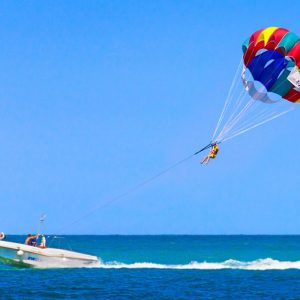 parasailing adventure